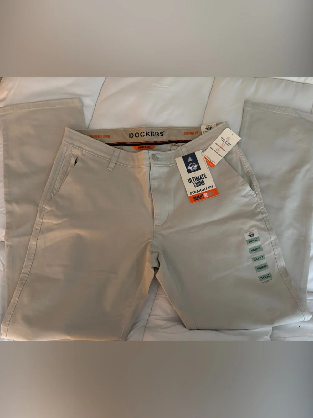 Dockers Men’s Straight Fit Khaki Pants - Light Khaki